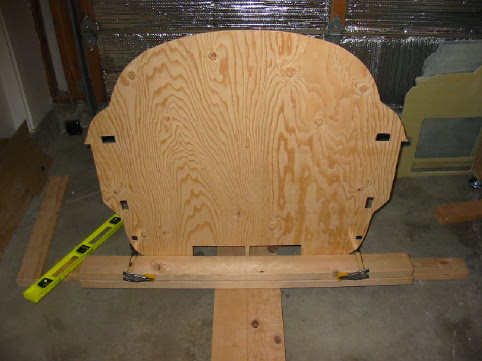 frame2.jpg (43522 bytes)