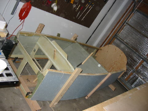 fuse1.jpg (53664 bytes)